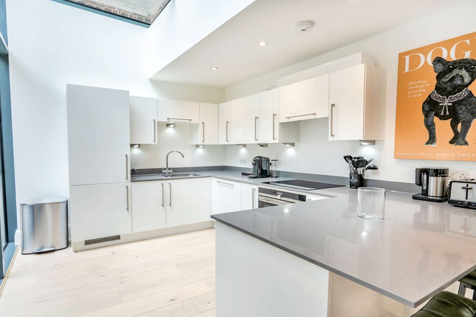 Apartment, Patio | Private kitchen