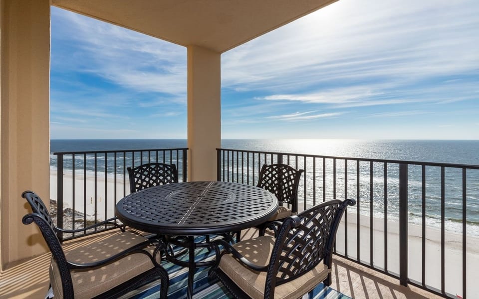 Condo, 1 Bedroom | Outdoor dining