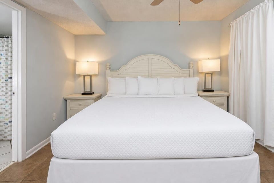 Condo, 1 Bedroom | 1 bedroom, WiFi (free)