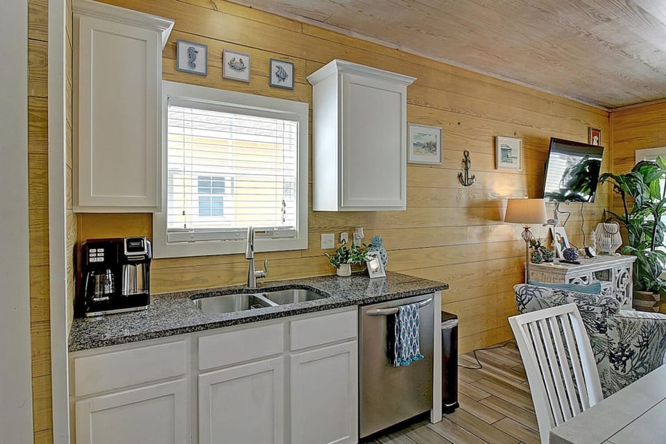House | 3 bedrooms, high-speed internet