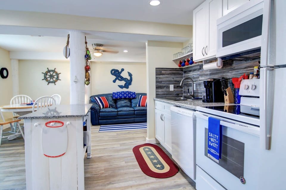 House | 5 bedrooms, high-speed internet