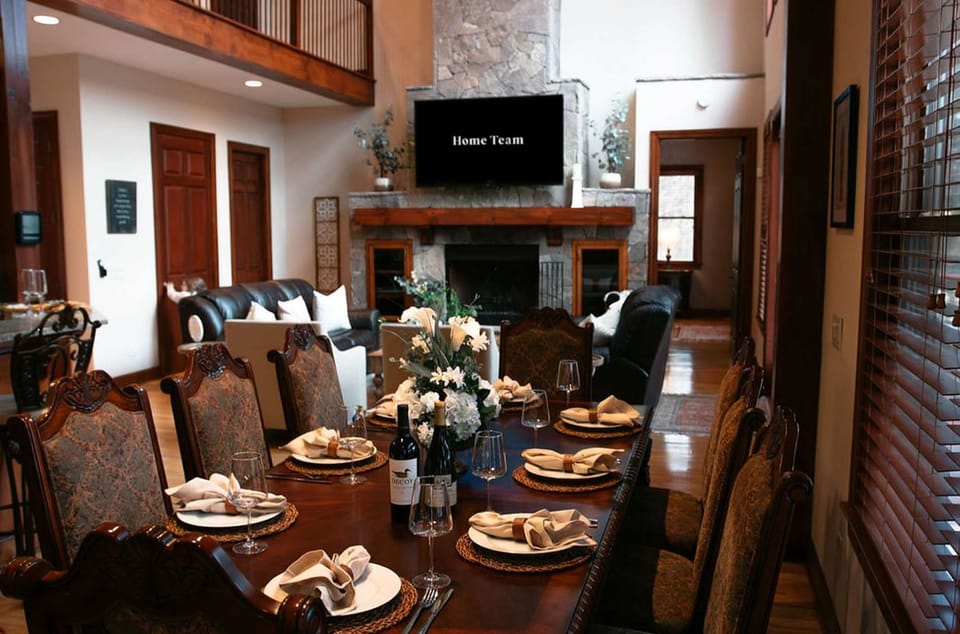 House | 5 bedrooms, high-speed internet