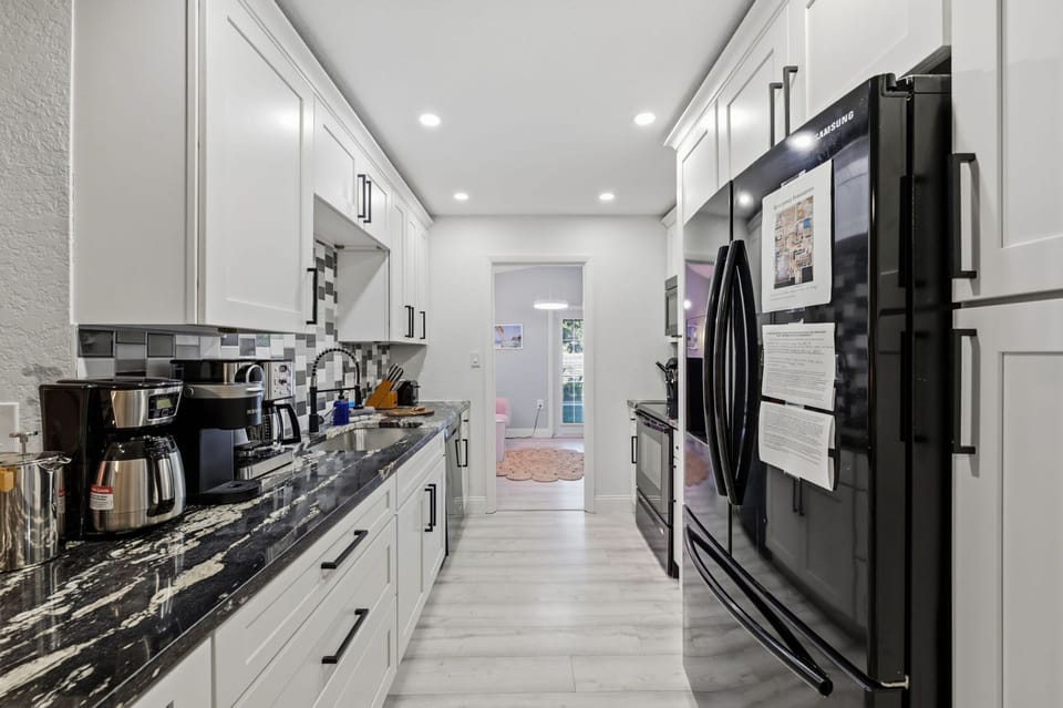 House | 4 bedrooms, high-speed internet