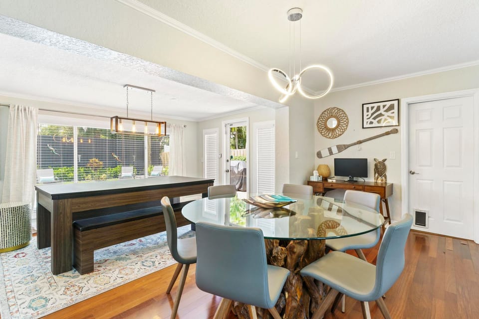 House | 3 bedrooms, high-speed internet