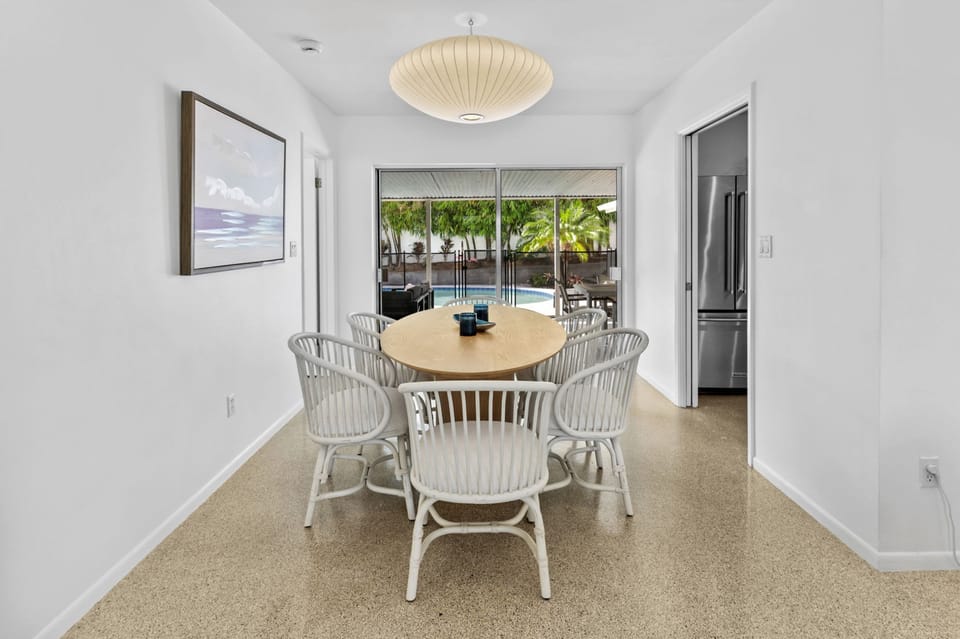 House | 4 bedrooms, high-speed internet