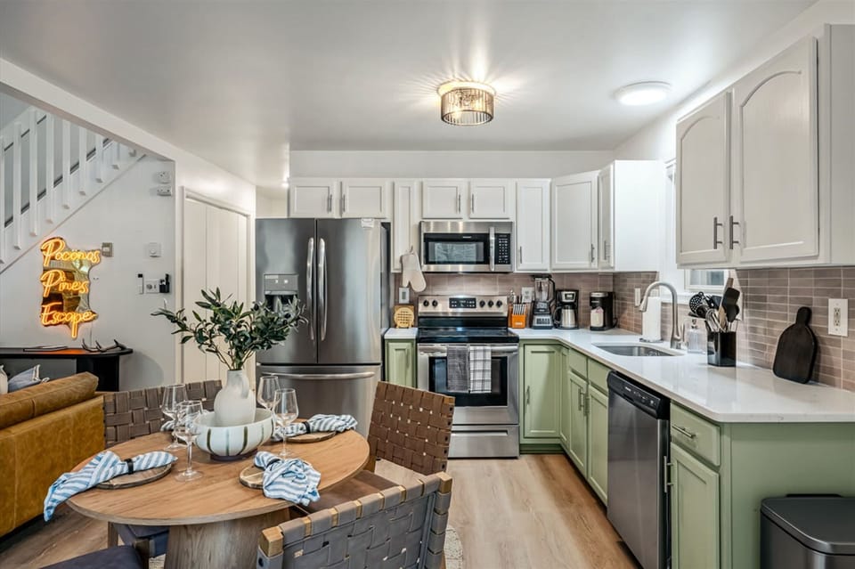 House | 3 bedrooms, high-speed internet