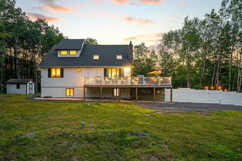 House | 6 bedrooms, high-speed internet