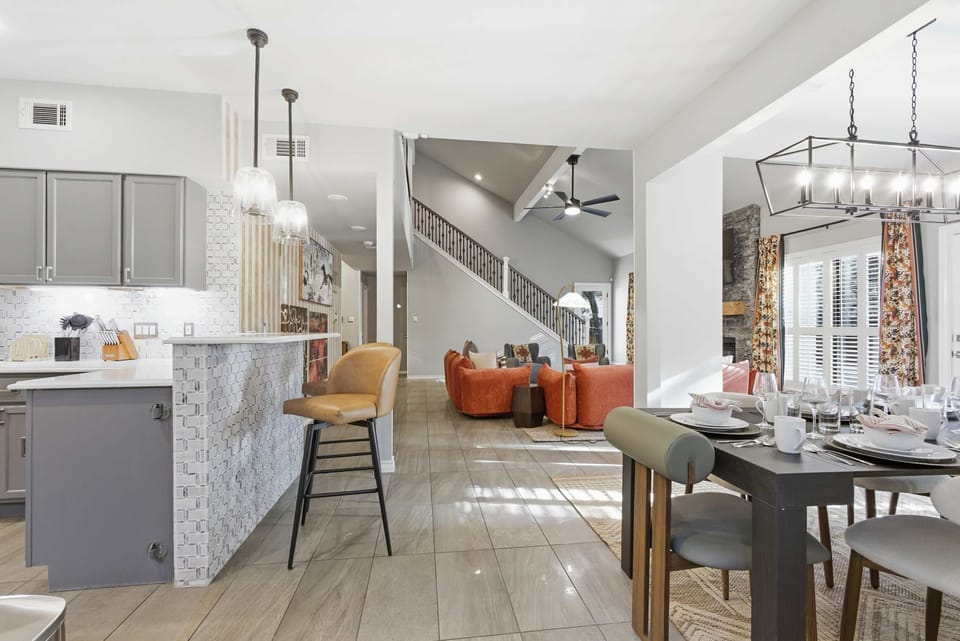 House | 5 bedrooms, high-speed internet
