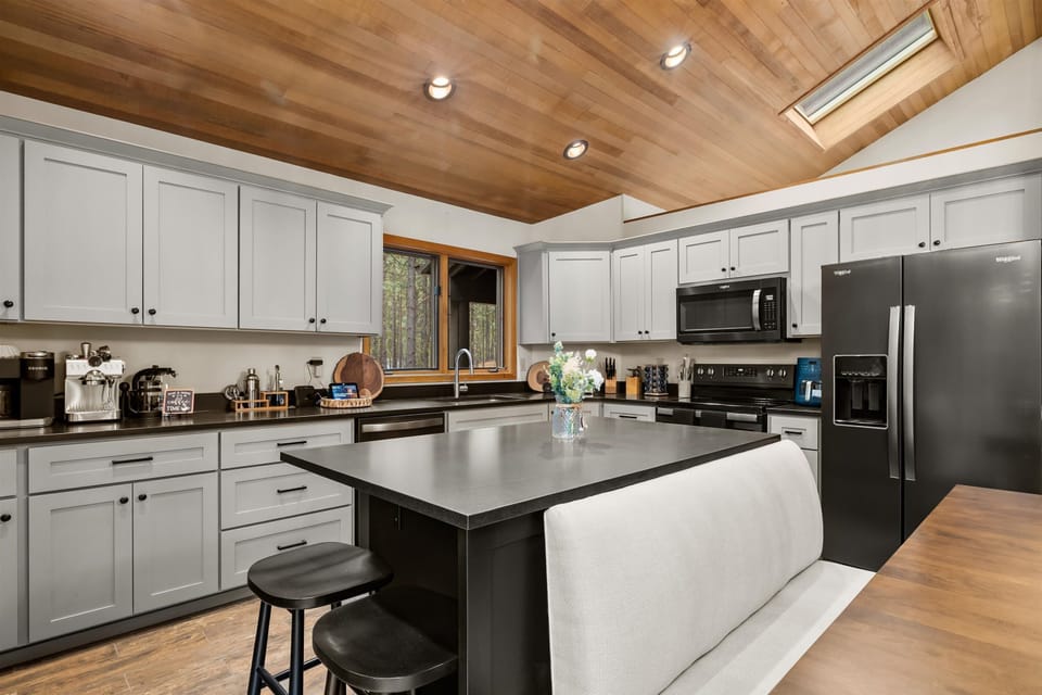 House | 4 bedrooms, high-speed internet
