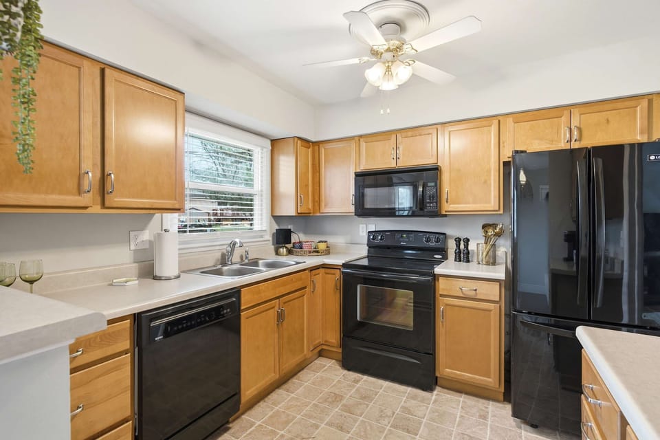 House | 3 bedrooms, high-speed internet