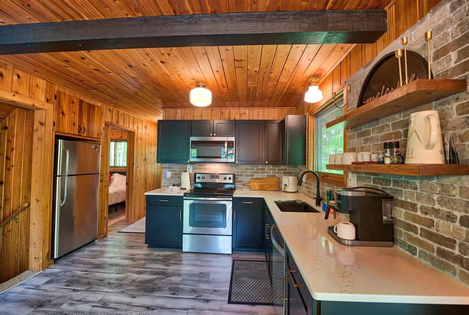 House | 4 bedrooms, high-speed internet