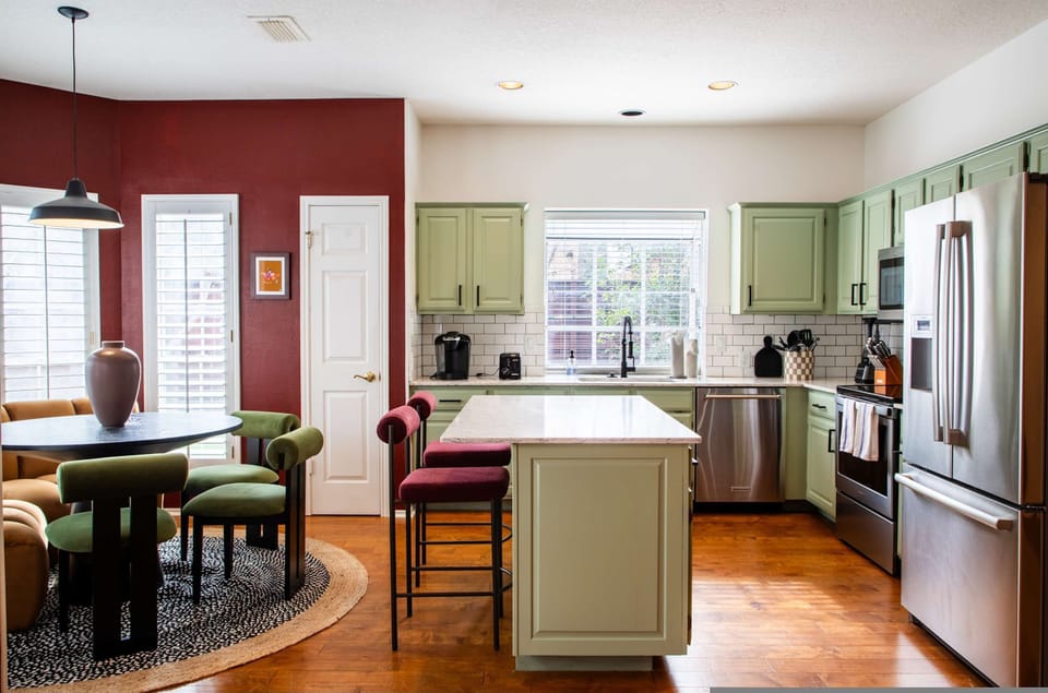 House | 4 bedrooms, high-speed internet