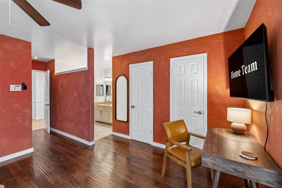 House | 4 bedrooms, high-speed internet