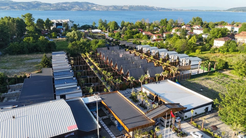 Deluxe Bungalow, Garden View | Aerial view