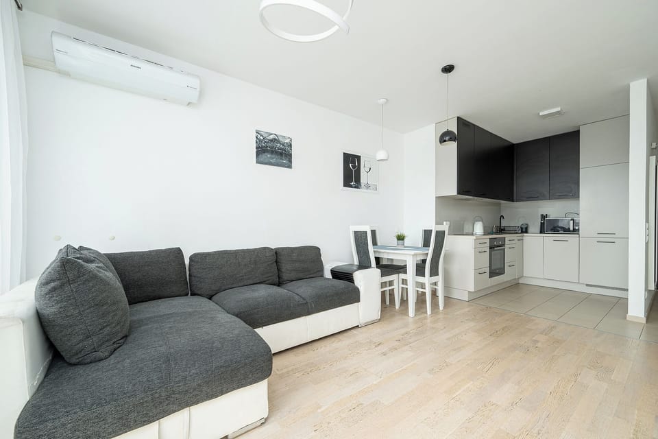Apartment | Living room