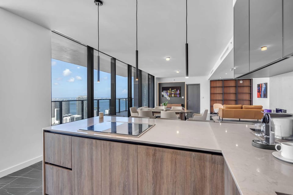 Condo, Multiple Beds, Balcony, City View (Executive Miami Penthouse ) | Interior