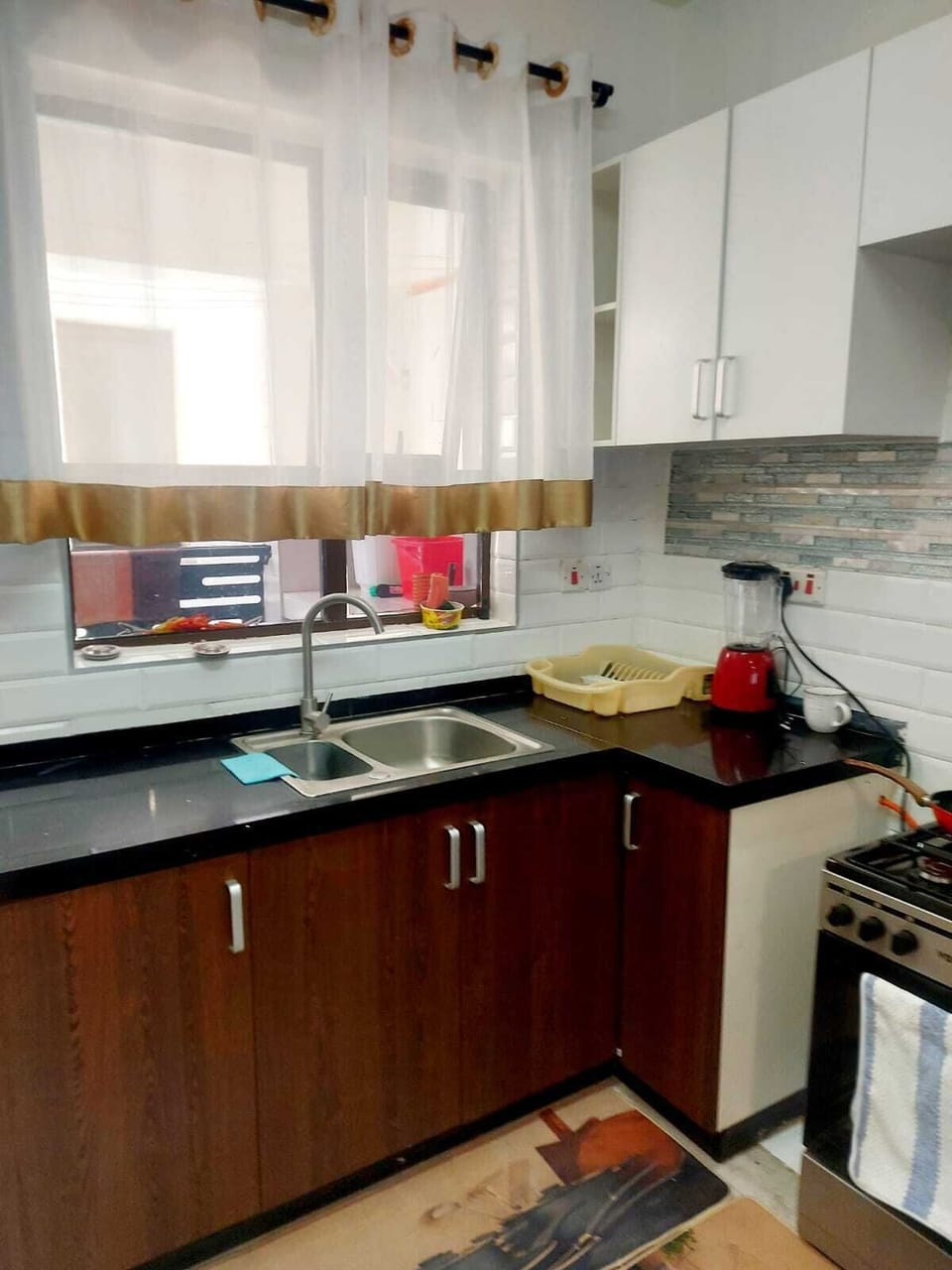 Classic Apartment, Balcony | Private kitchen | Full-size fridge, microwave, oven, stovetop