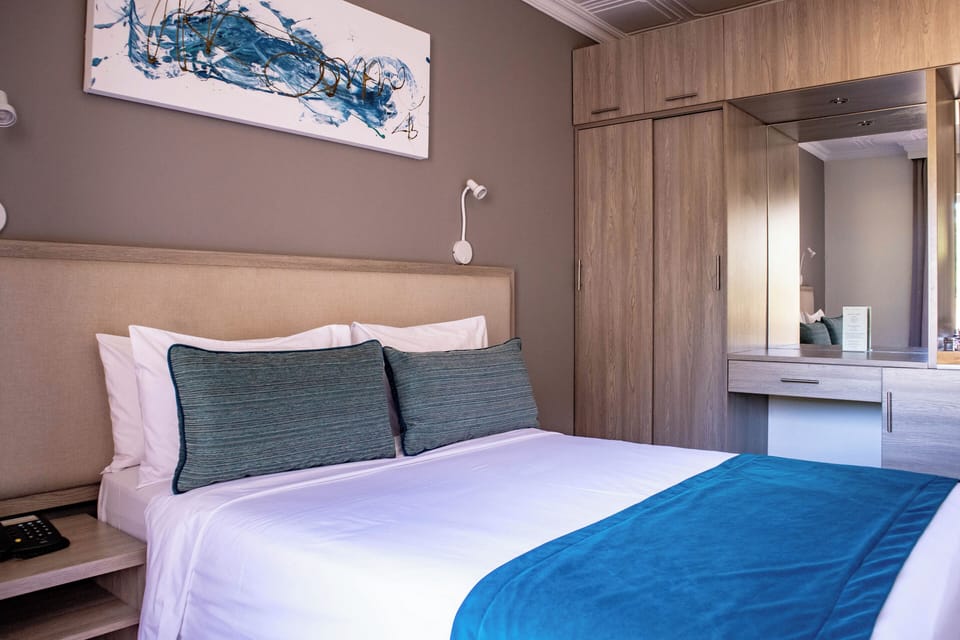 Blackout drapes, iron/ironing board, WiFi (free)