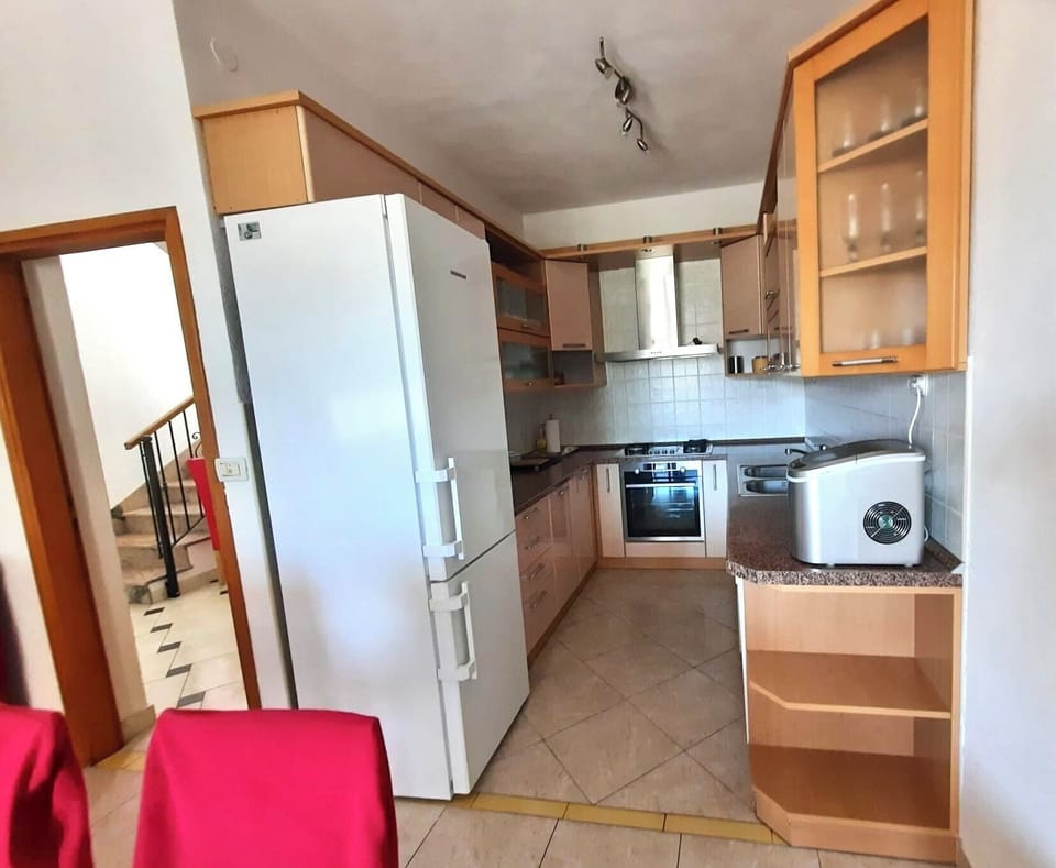 House | Private kitchen | Espresso maker, fridge, microwave, oven