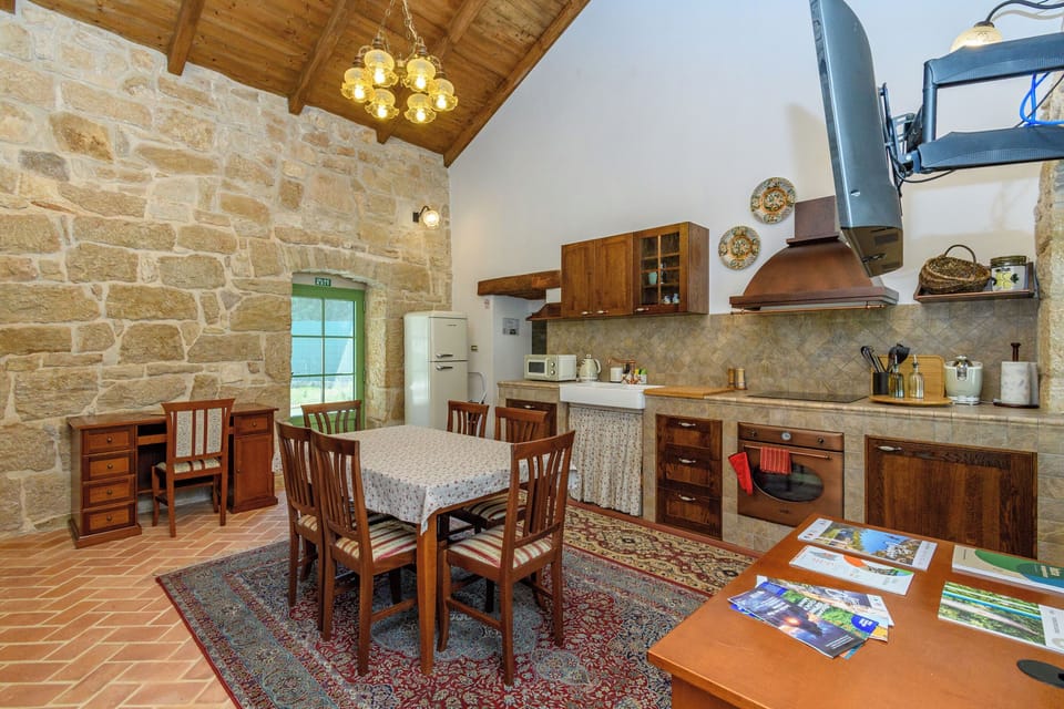 House | Private kitchen | Espresso maker, fridge, microwave, oven