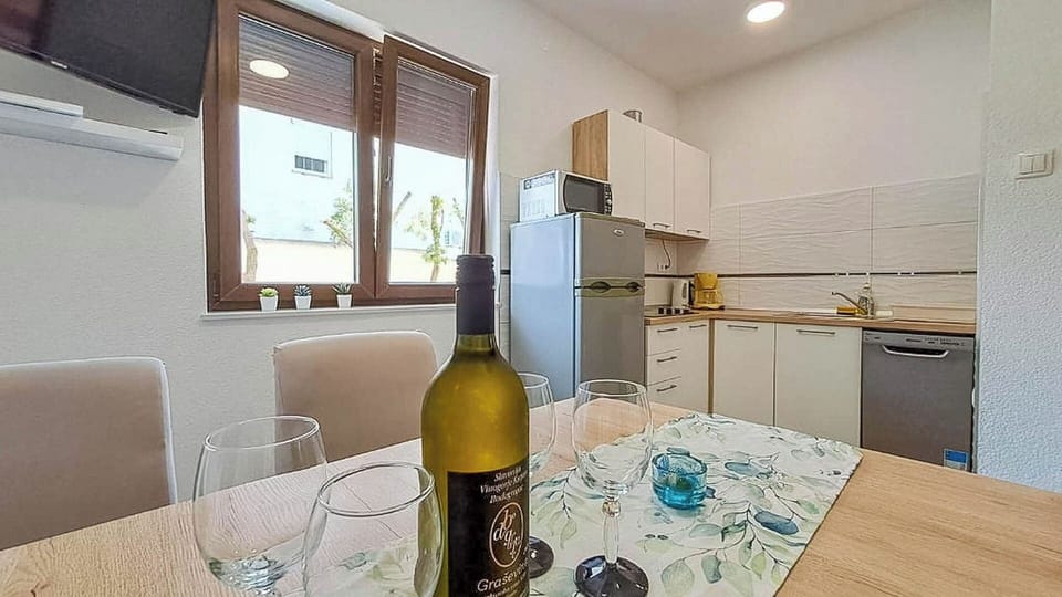 Apartment (A1) | Private kitchen | Espresso maker, fridge, microwave, stovetop