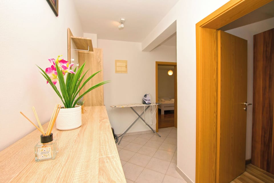 Apartment (A1) | Hallway