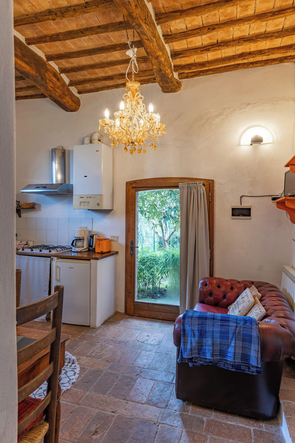 Tuscan Apartment in Nature | Living area