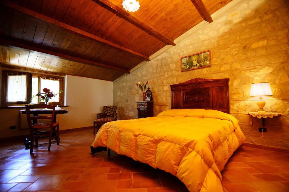 Premium bedding, rollaway beds, free WiFi, bed sheets