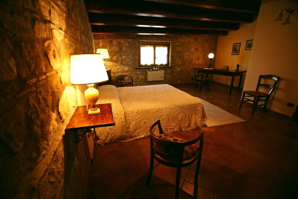Premium bedding, rollaway beds, free WiFi, bed sheets