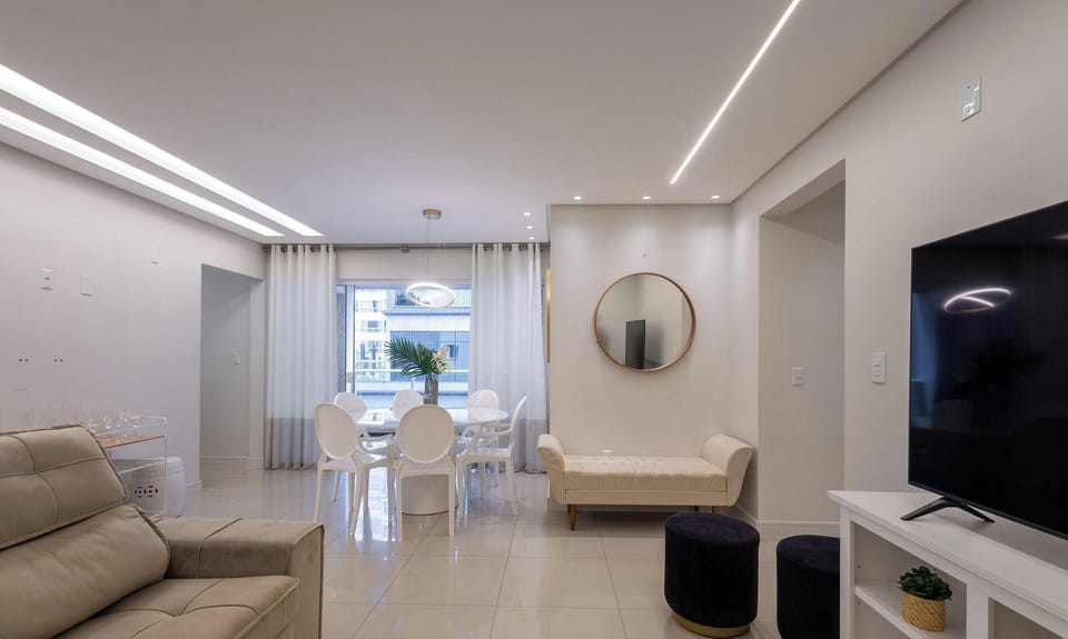Basic Apartment | Living area | 40-inch TV with digital channels