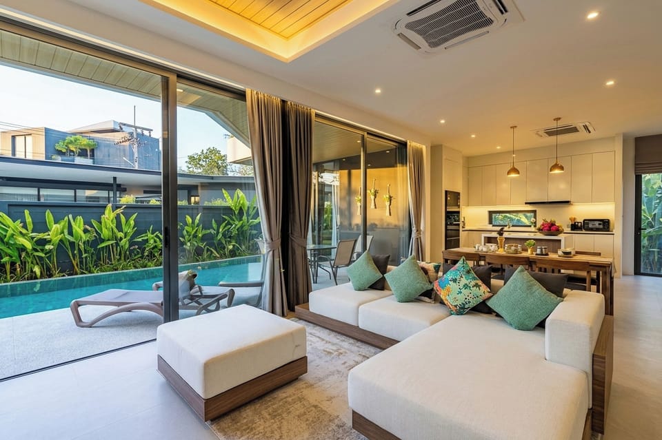Luxury Villa, Resort View | Living area