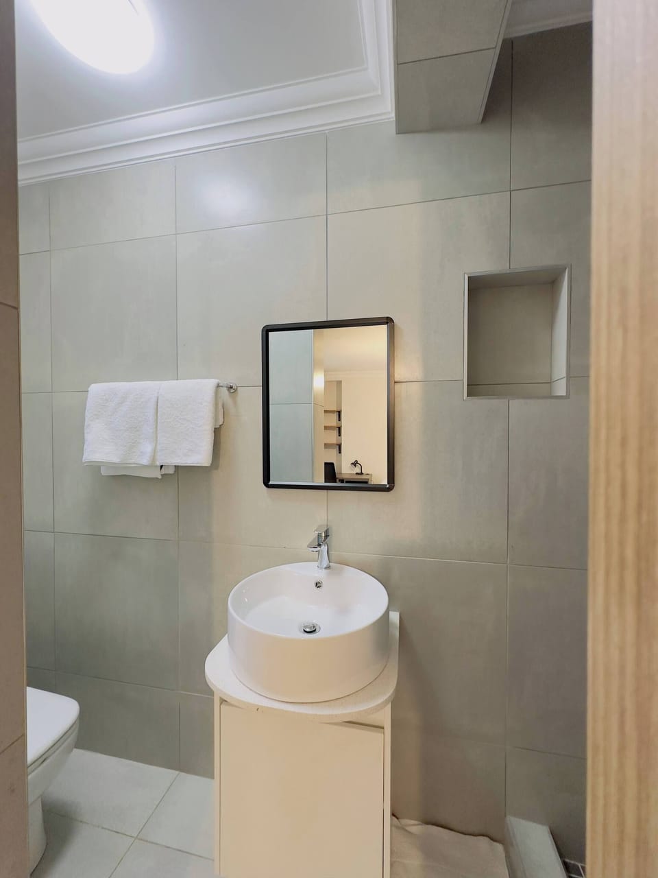 Room, 1 Bedroom, Patio | Bathroom