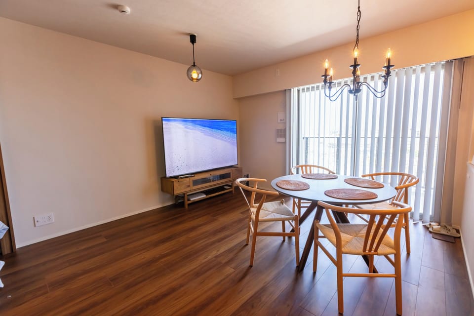 Apartment, Non Smoking, City View (1207) | Dining