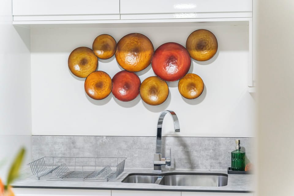 Cookware/dishes/utensils