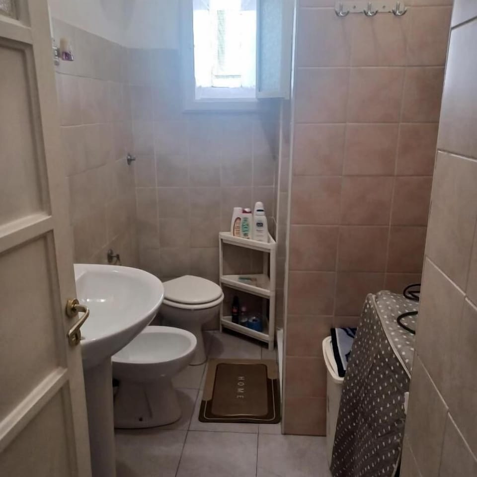 Free toiletries, hair dryer, heated floors (bathroom), towels