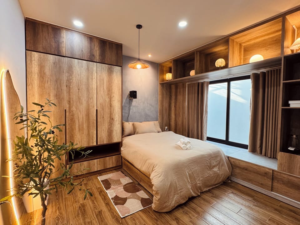 Superior Studio | Desk, WiFi (free), bed sheets