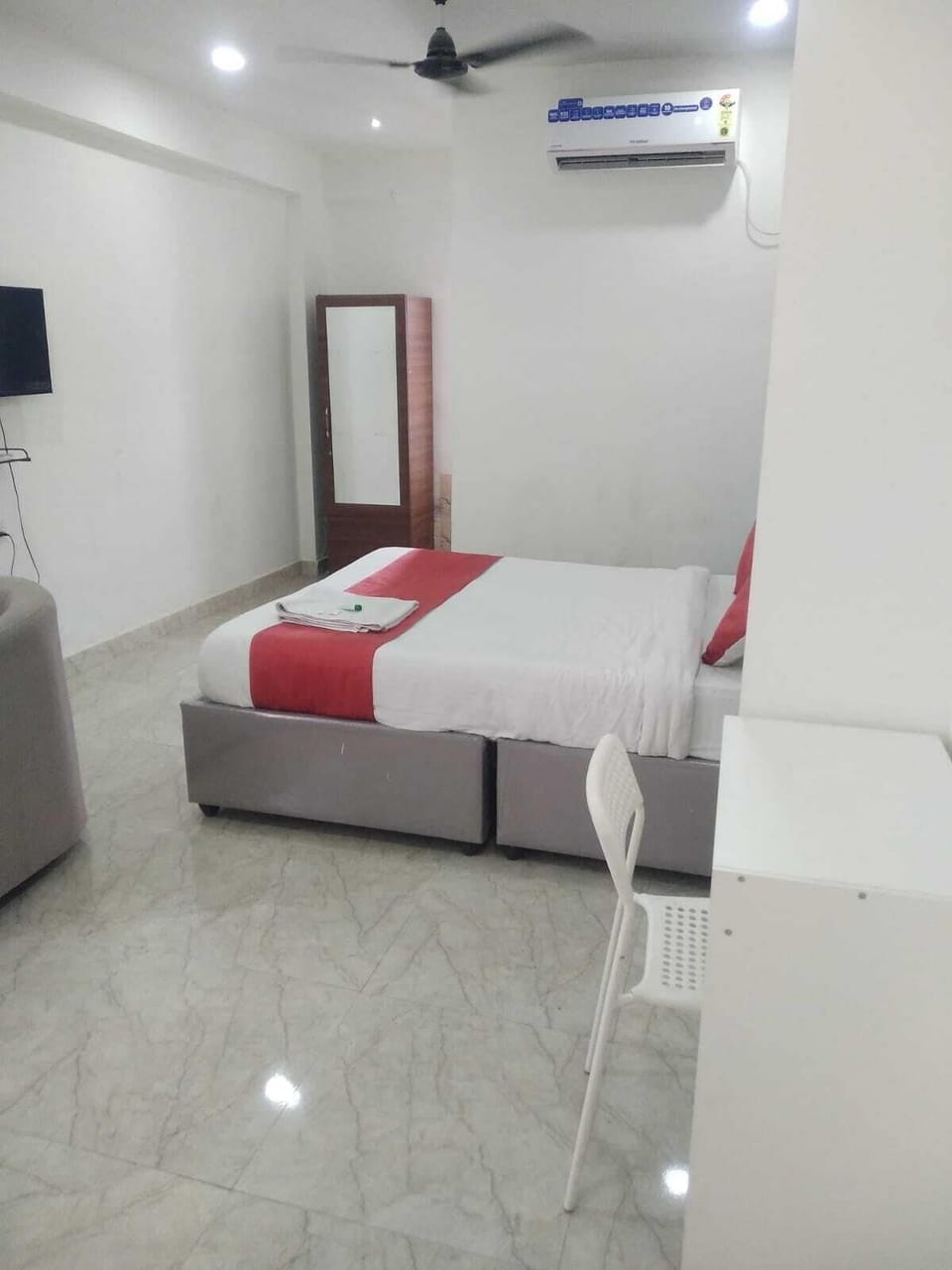 Comfort Double Room | WiFi (free)