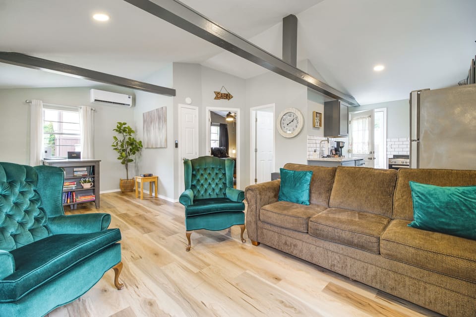 House (2 Bedrooms) | Interior