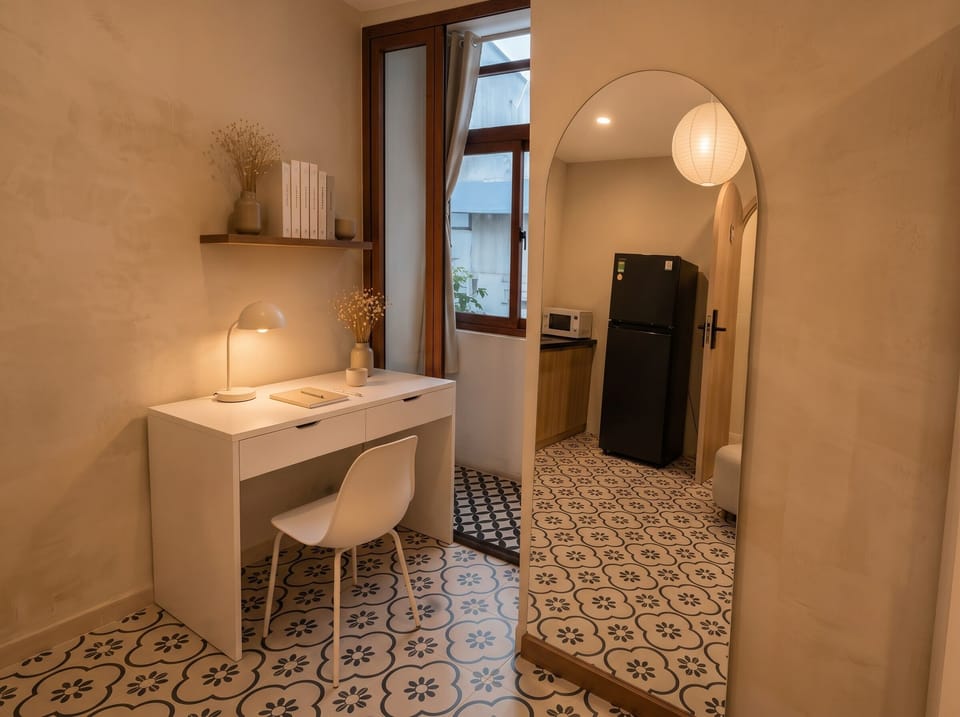 Studio, Balcony | Interior