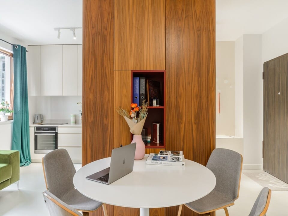 Apartment | Dining