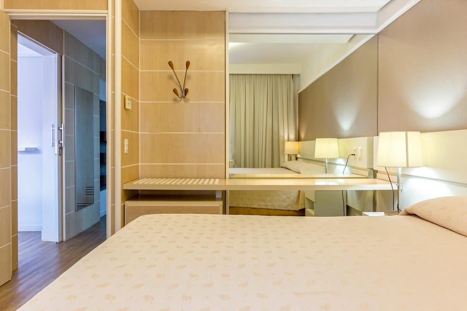 Suite w/ sea View and Resort Pool in Jurere Jbv462 Apartment in Florianopolis
