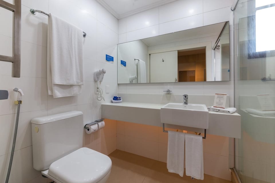 Suite w/ sea View and Resort Pool in Jurere Jbv462 Apartment in Florianopolis