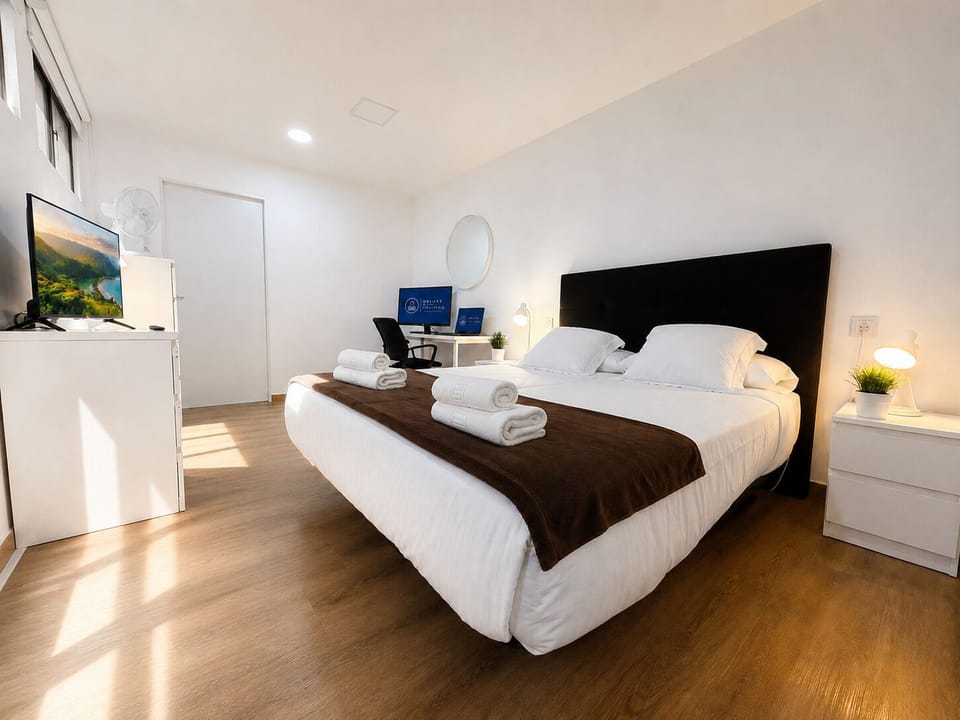 Deluxe Double Room, Garden View | Desk, laptop workspace, WiFi (free)