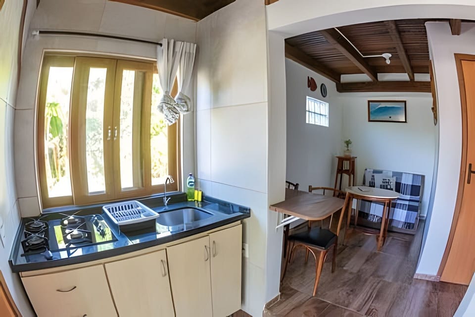 Chalet | Private kitchen | Fridge, stovetop, cookware/dishes/utensils