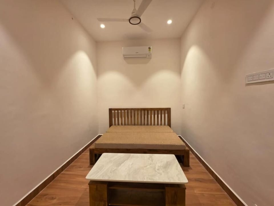 Suite | Interior