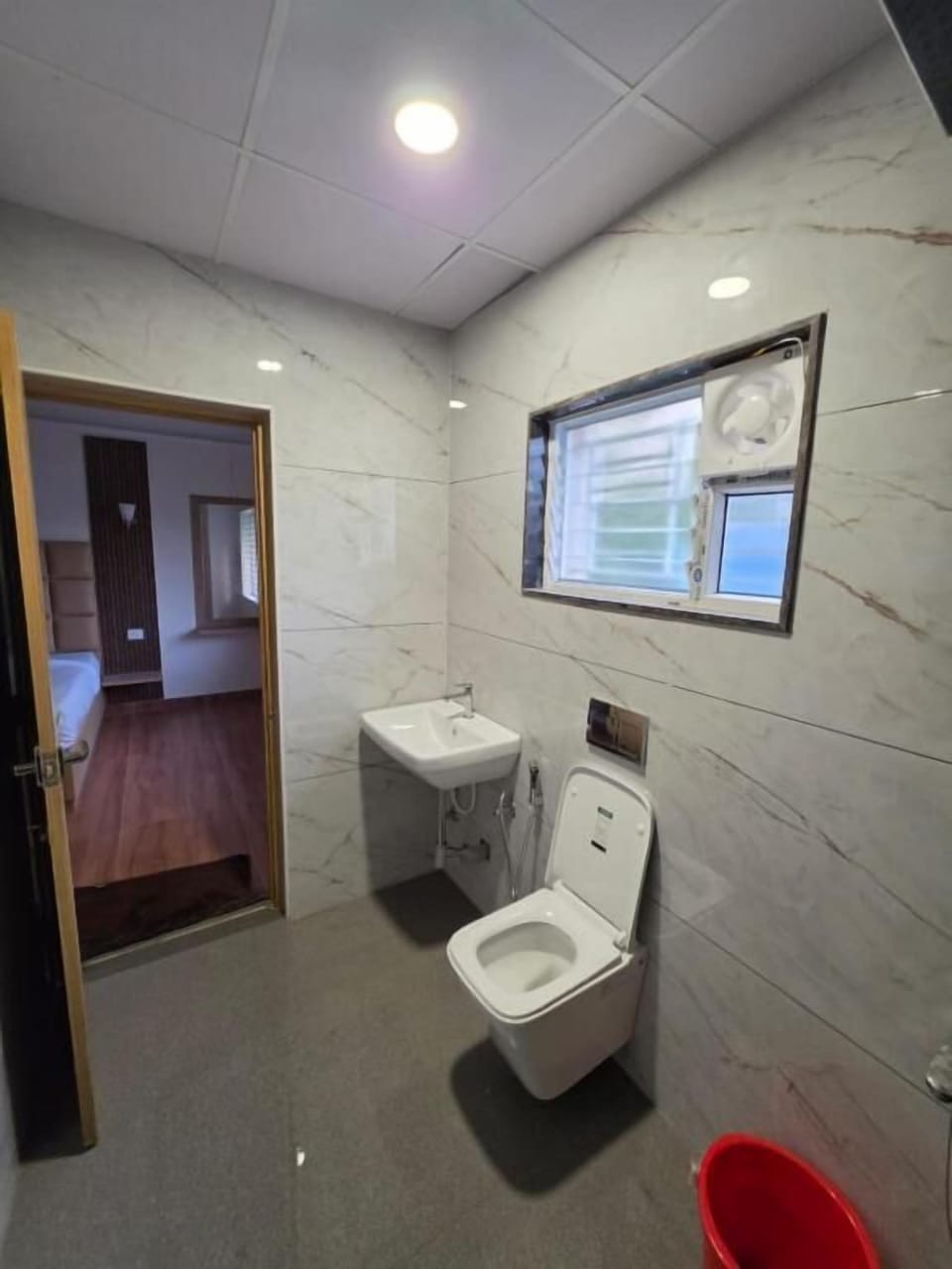 Suite | Bathroom