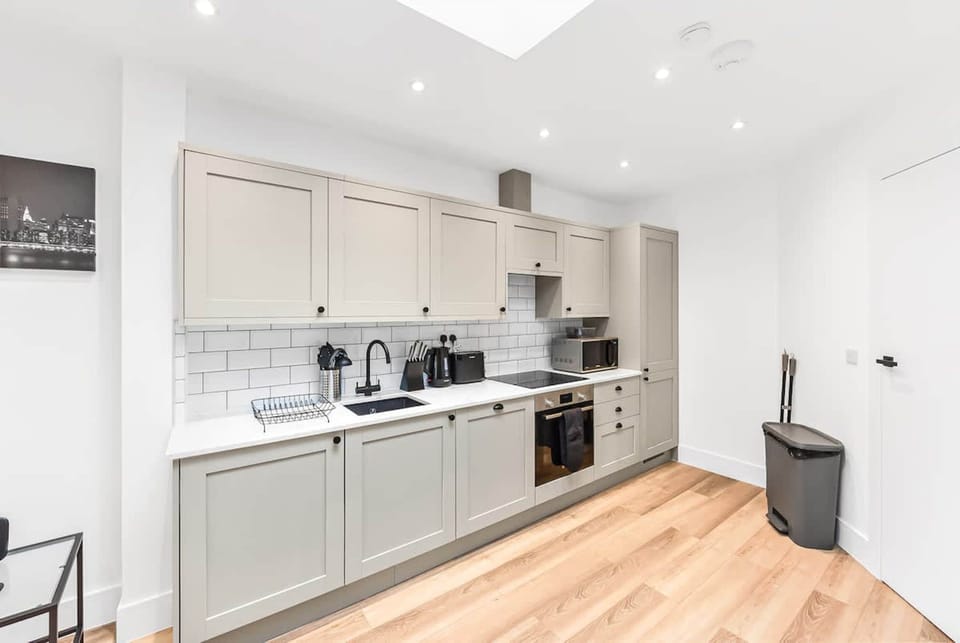 House | 3 bedrooms, high-speed internet