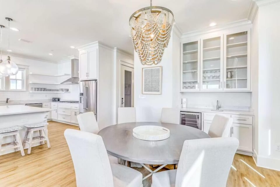 House, Multiple Beds (Beach Vista One Beach House) | Dining