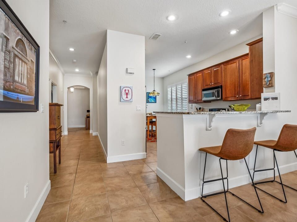 Condo (3 Bedrooms) | Property amenity