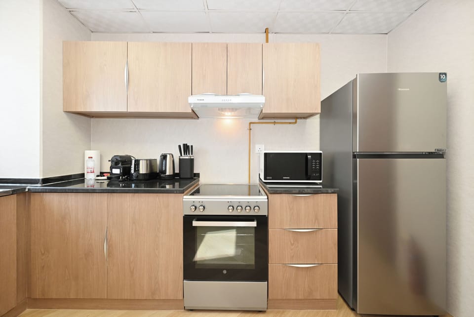 Apartment, Balcony, City View | Private kitchen